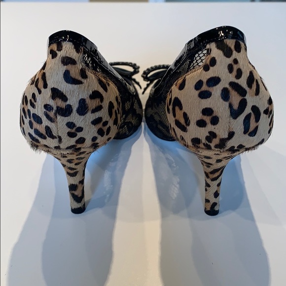 Bebe Rosa Leopard Hair Closed-Toe Heels - Picture 3 of 6